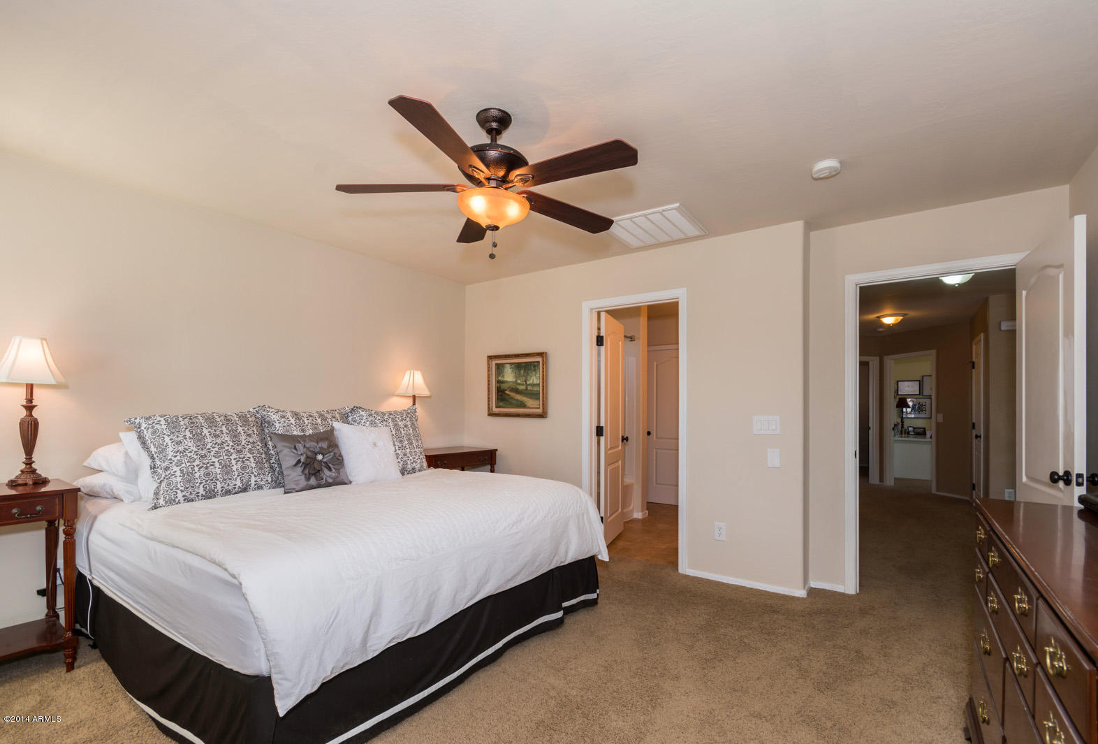 2341 East Fraktur Road Phoenix, AZ 85040 - Photo 20 of 36 Master bedroom view 2