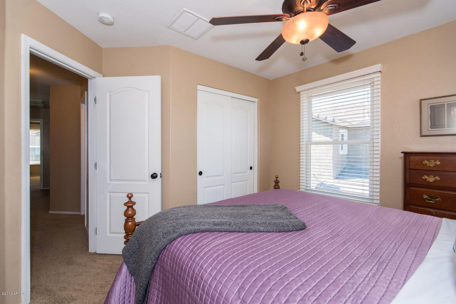 2341 East Fraktur Road Phoenix, AZ 85040 - Photo 26 of 36 Bedroom 2 view 2