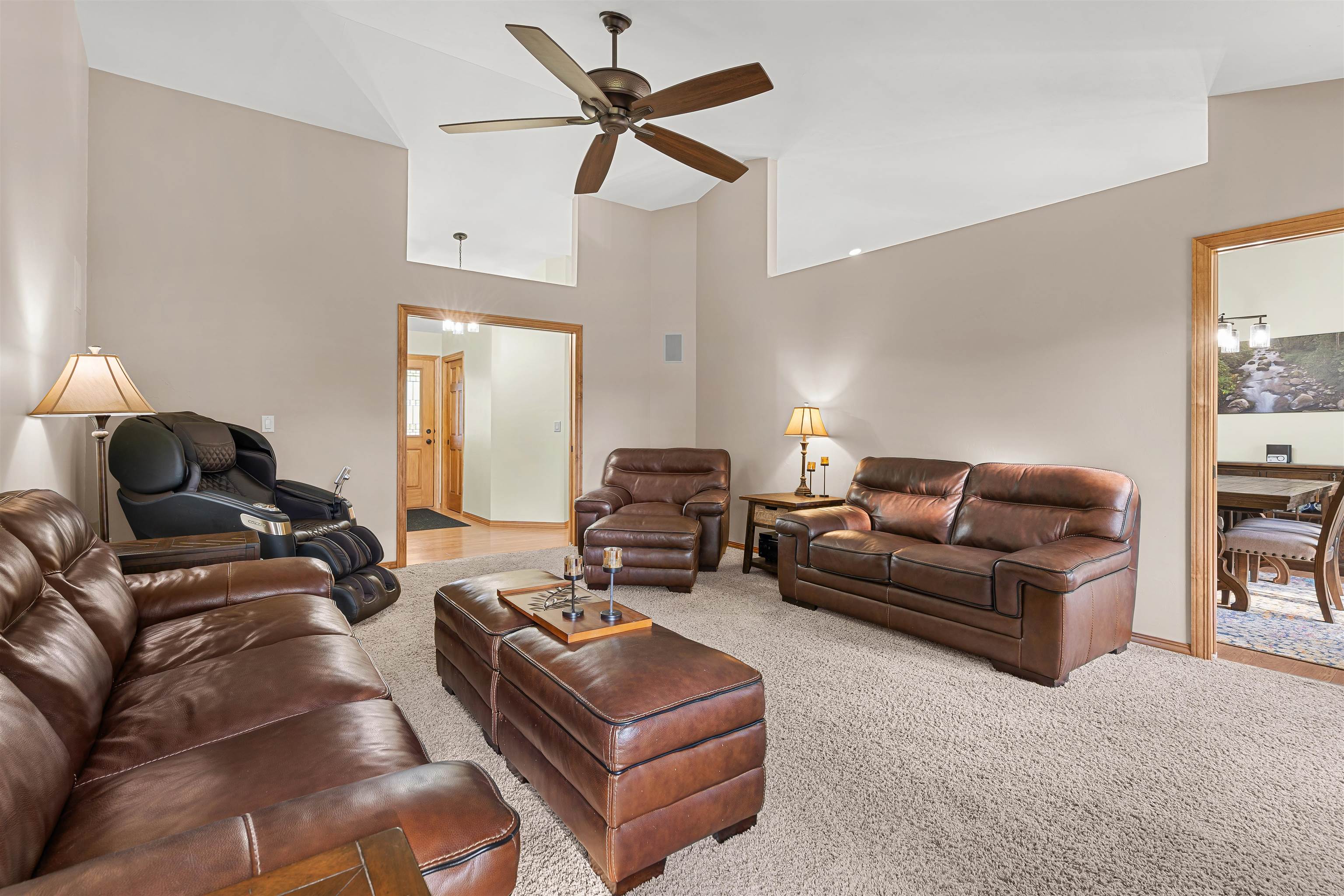 1112 Lake Park Road Menasha, WI 54952 - Photo 6 of 54
