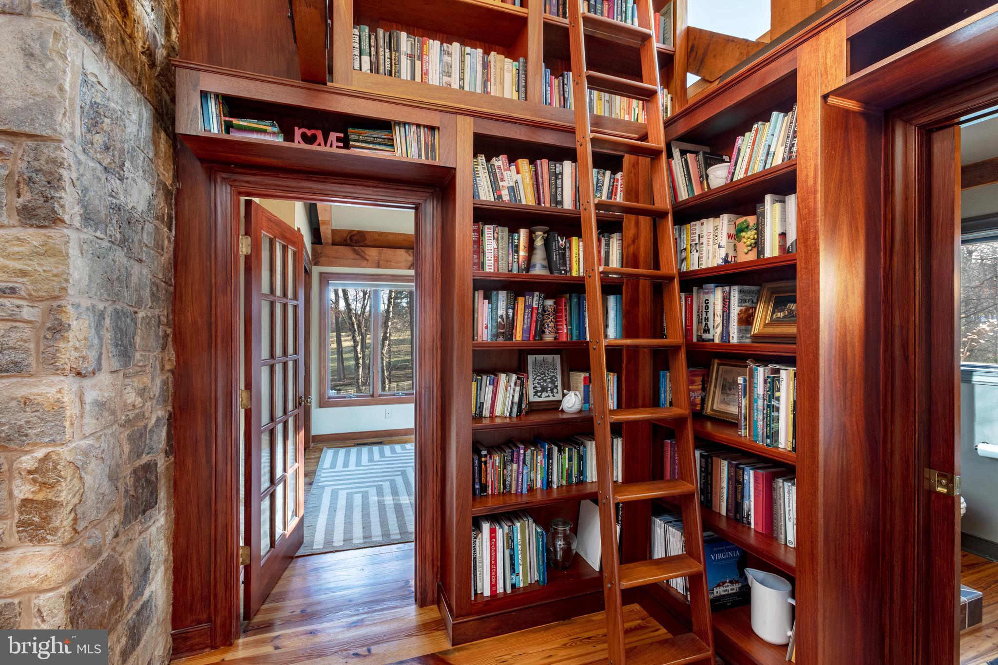 3924 Cobbler Mountain Road Delaplane, VA 20144 - Photo 23 of 77