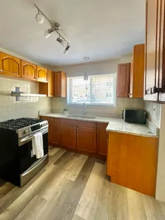 $140,000 | 6146 North Damen Avenue, Unit GH, Chicago, IL 60659