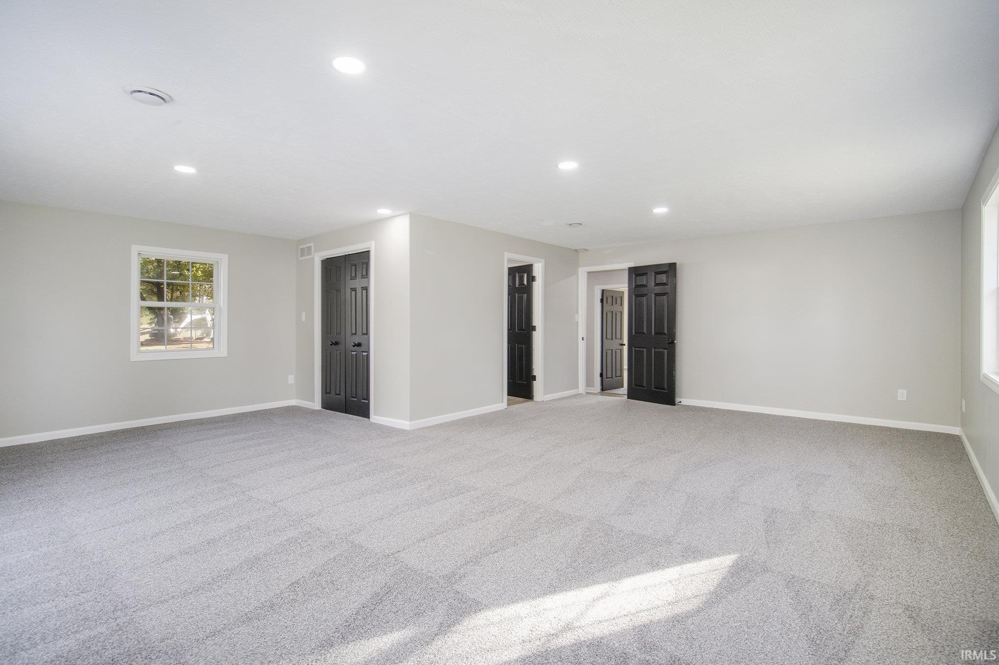 55159 Apple Road Osceola, IN 46561 - Photo 8 of 17 Gallery Image 8