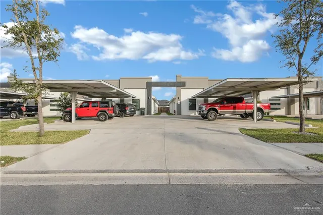 $1,350 | 1700 Angelina Drive, Unit 2, San Juan, TX 78589