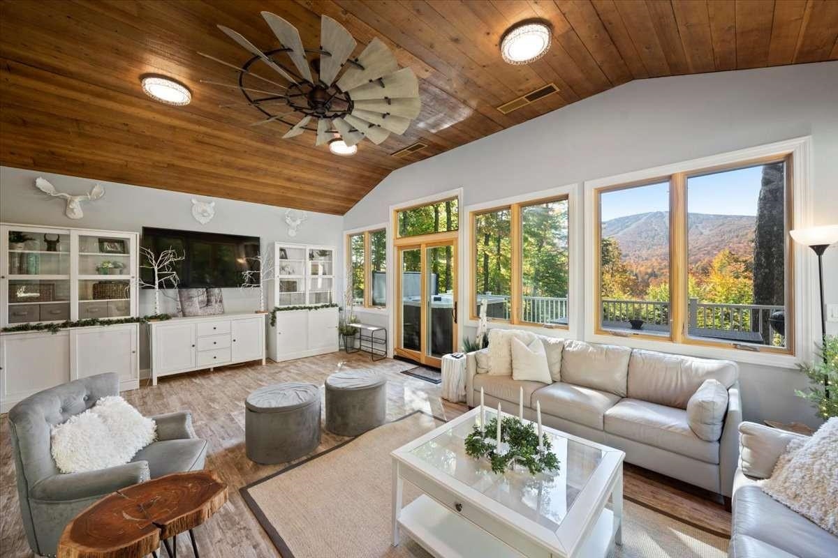 34 Mountain View Road Winhall, VT 05340 - Photo 15 of 37