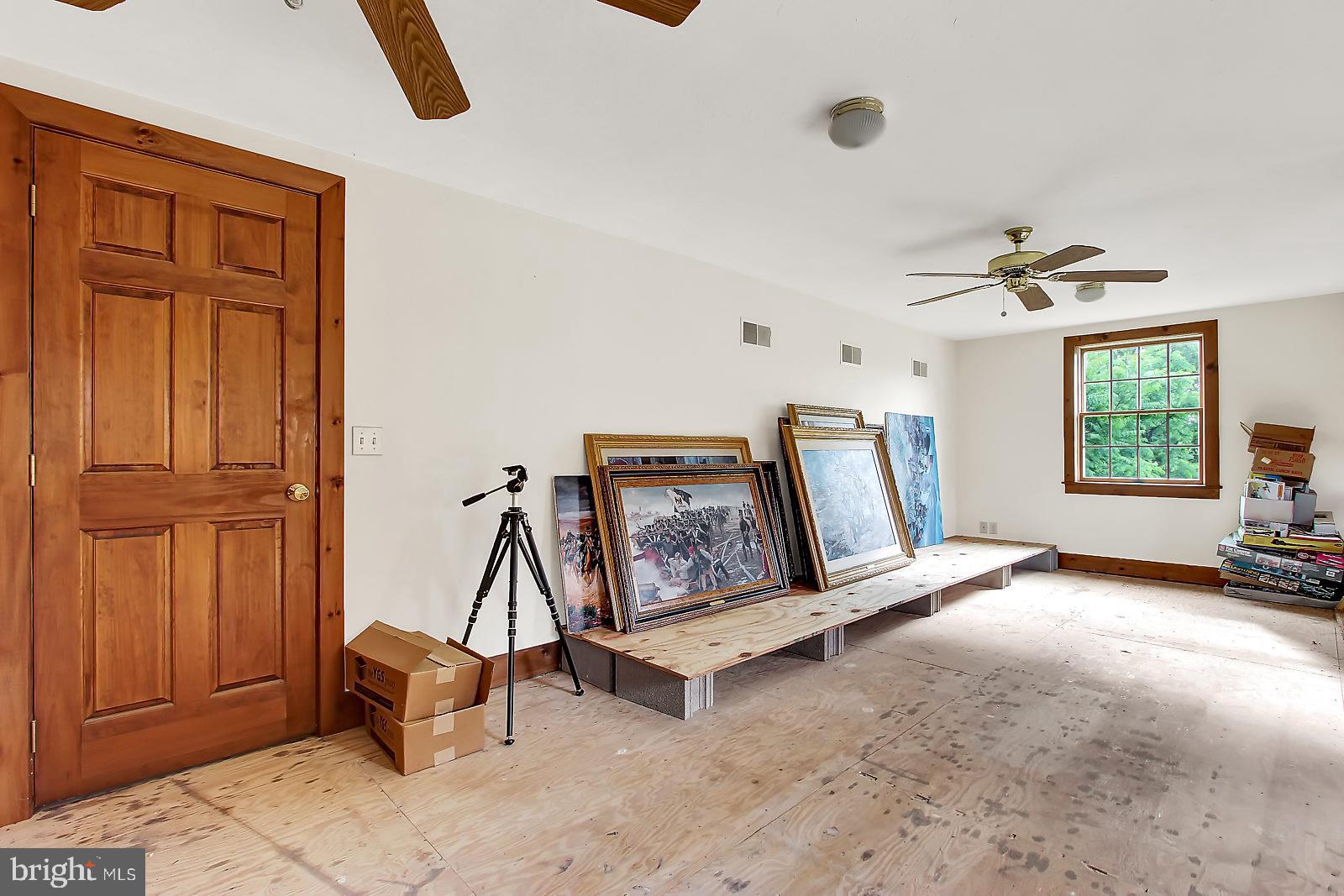 1180 Knoxlyn Road Gettysburg, PA 17325 - Photo 65 of 74 Gallery Image 65
