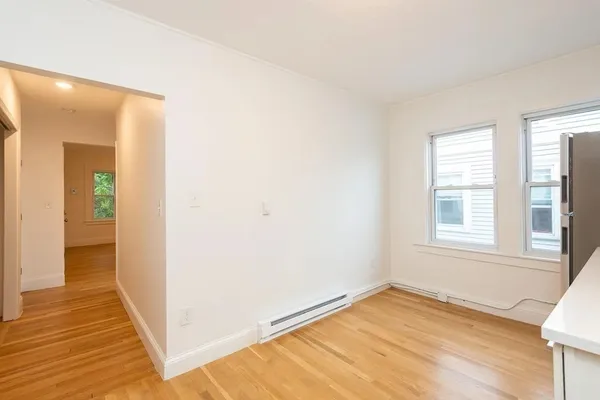 $2,700 | 112 Adams Street, Unit 3R, Boston, MA 02122