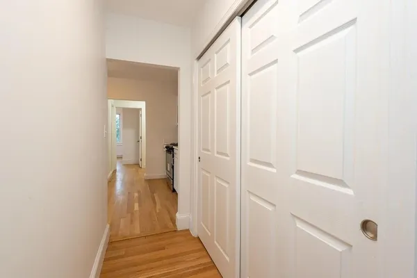 $2,700 | 112 Adams Street, Unit 3R, Boston, MA 02122