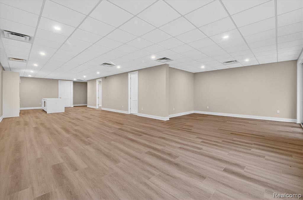 546 Maplehill Road Rochester Hills, MI 48306 - Photo 45 of 52