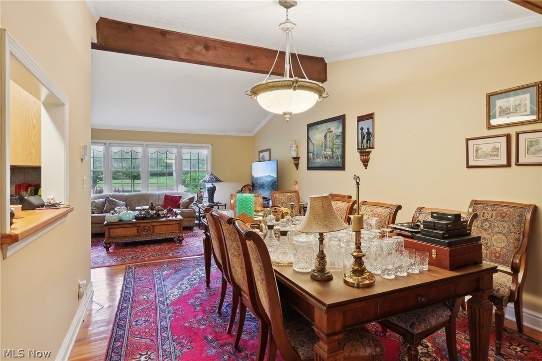 3819 Maplecrest Road Woodmere, OH 44122 - Photo 12 of 34 Gallery Image 12