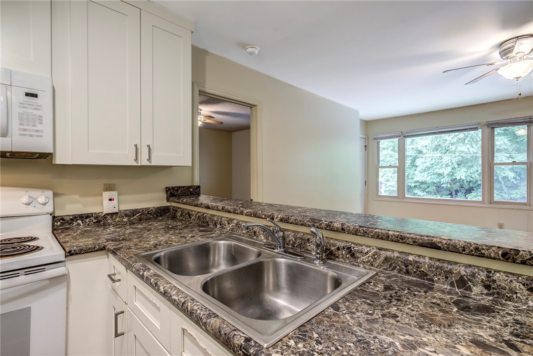200 Pilgrims Way, Unit 21 Boone, NC 28607 - Photo 23 of 29
