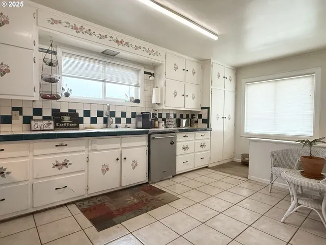 $274,950 | 612 Southwest 3rd Street, Ontario, OR 97914