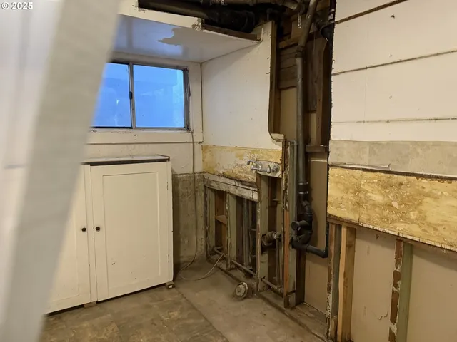 $274,950 | 612 Southwest 3rd Street, Ontario, OR 97914