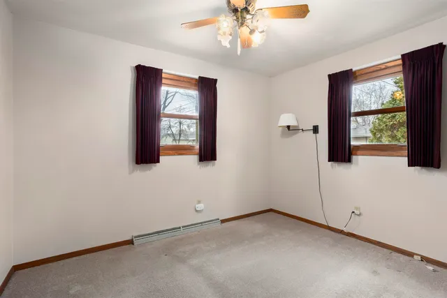 $210,000 | 2109 East College Avenue, Appleton, WI 54915