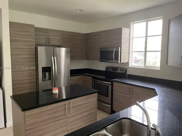 $3,100 | 2714 Southwest 81st Terrace, Unit 2736, Miramar, FL 33025