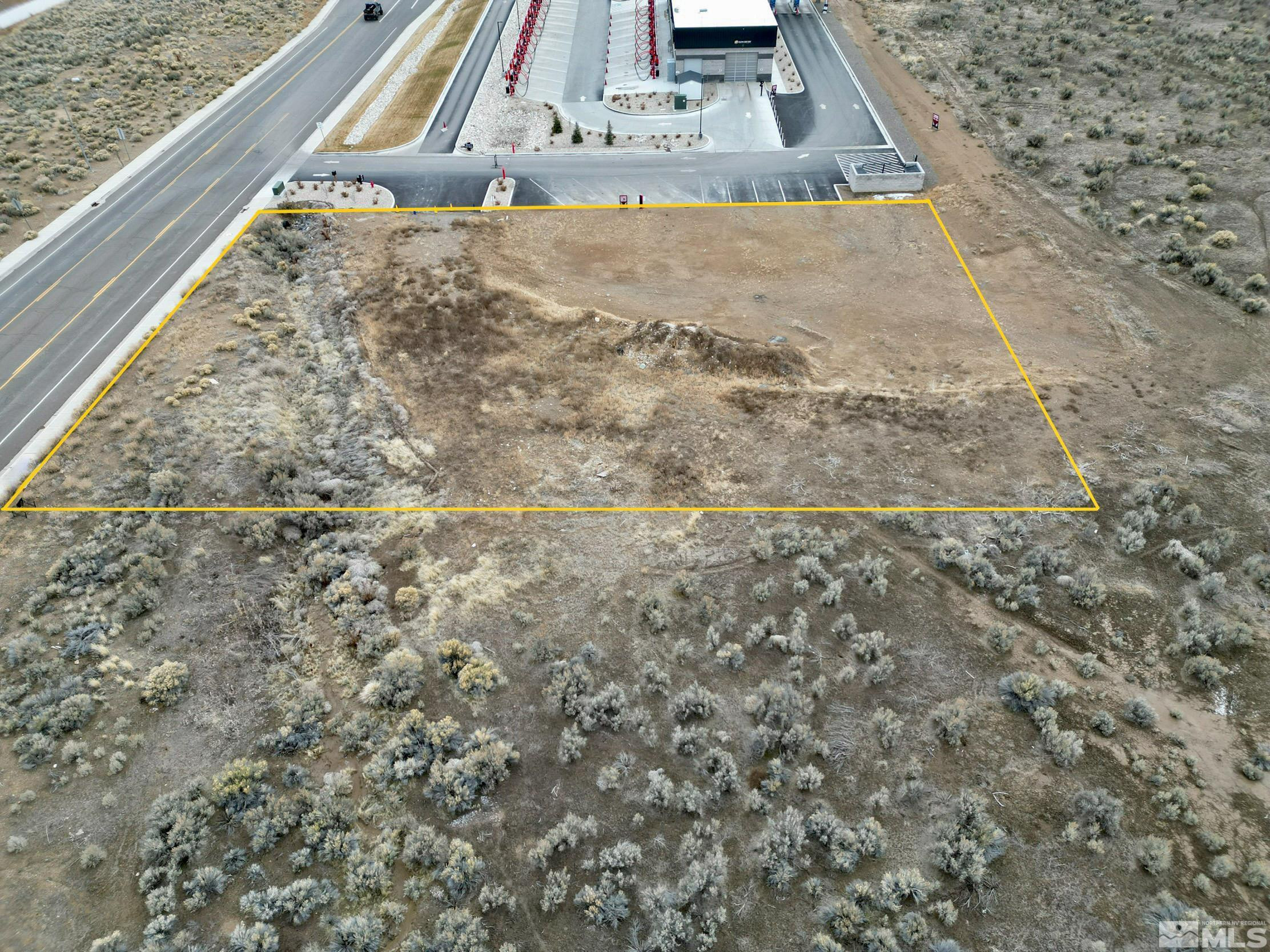 3221 Jennings Way Elko, NV 89801 - Photo 5 of 5 a view of roof with window