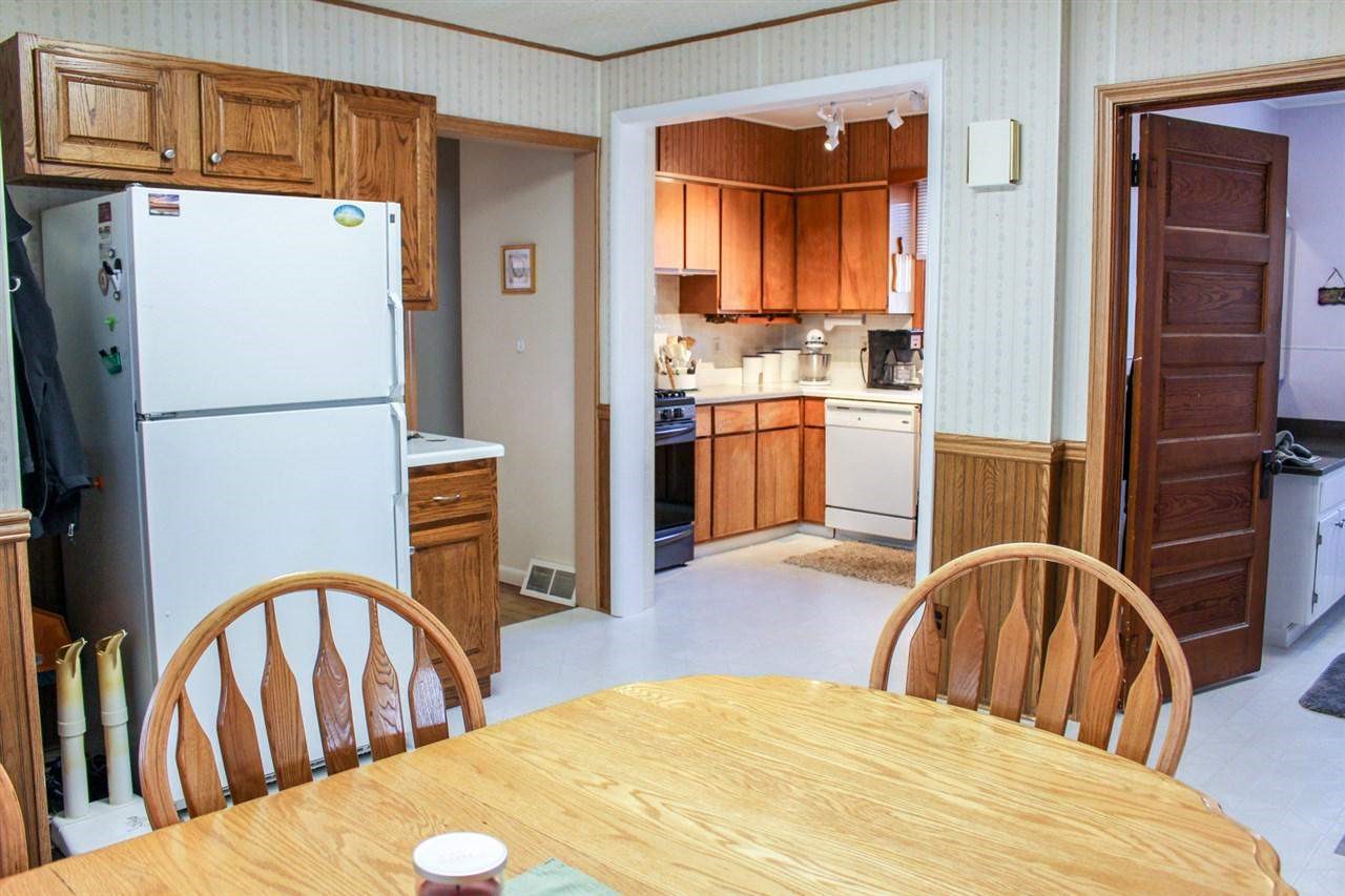 5687 Barnes Road Millington, MI 48746 - Photo 6 of 38 21528012-5.JPG