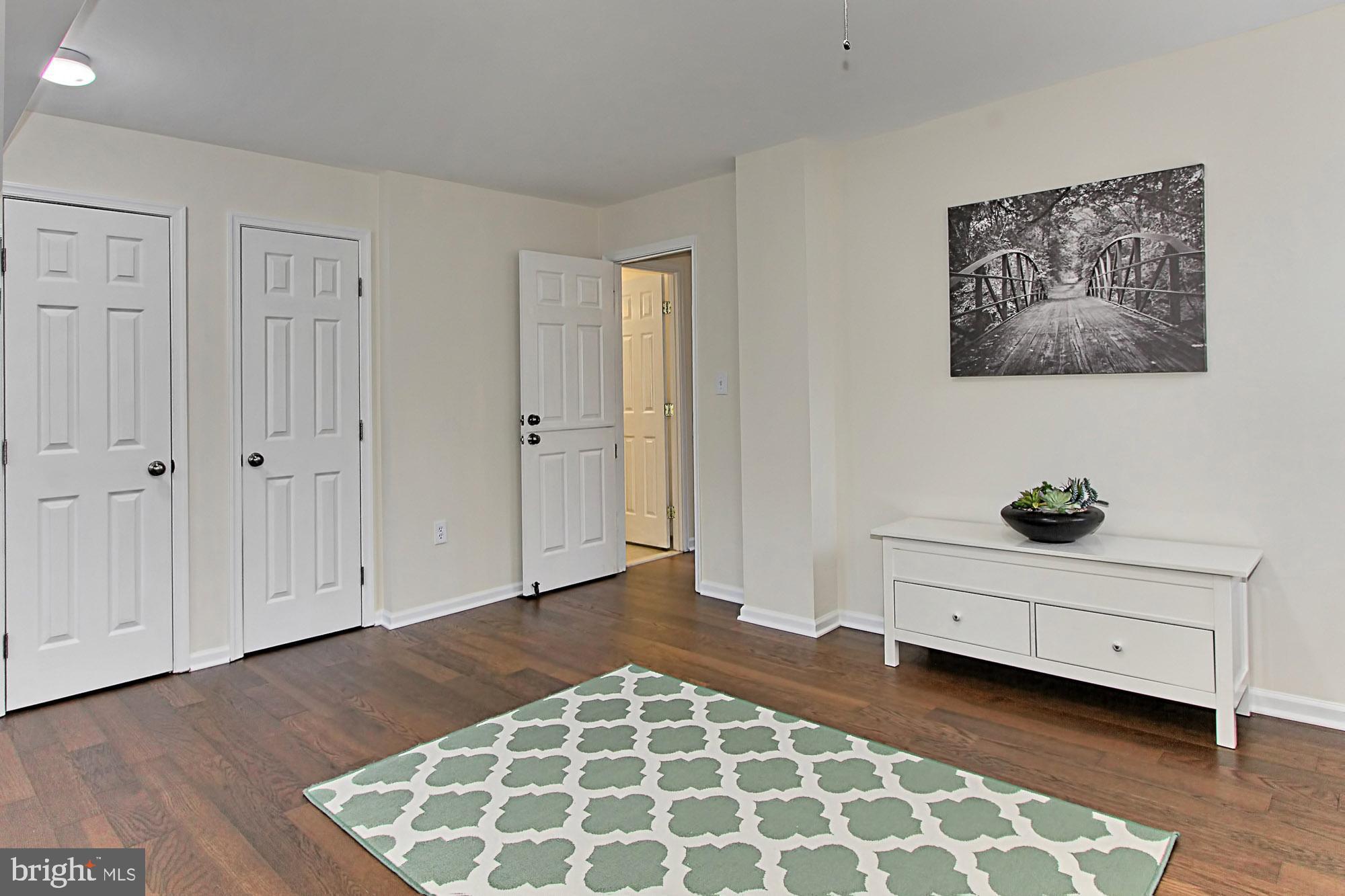 12302 Coleraine Court Reston, VA 20191 - Photo 26 of 35 Lots of Options for this space!