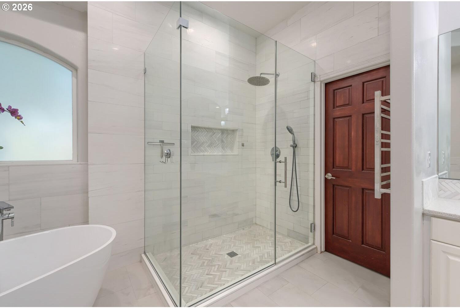 8534 Northwest Timber Ridge Court Portland, OR 97229 - Photo 17 of 43 Bathroom