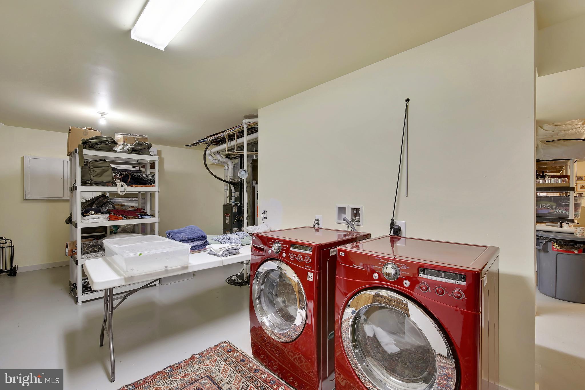 2016 Collingwood Road Alexandria, VA 22308 - Photo 27 of 30 Laundry