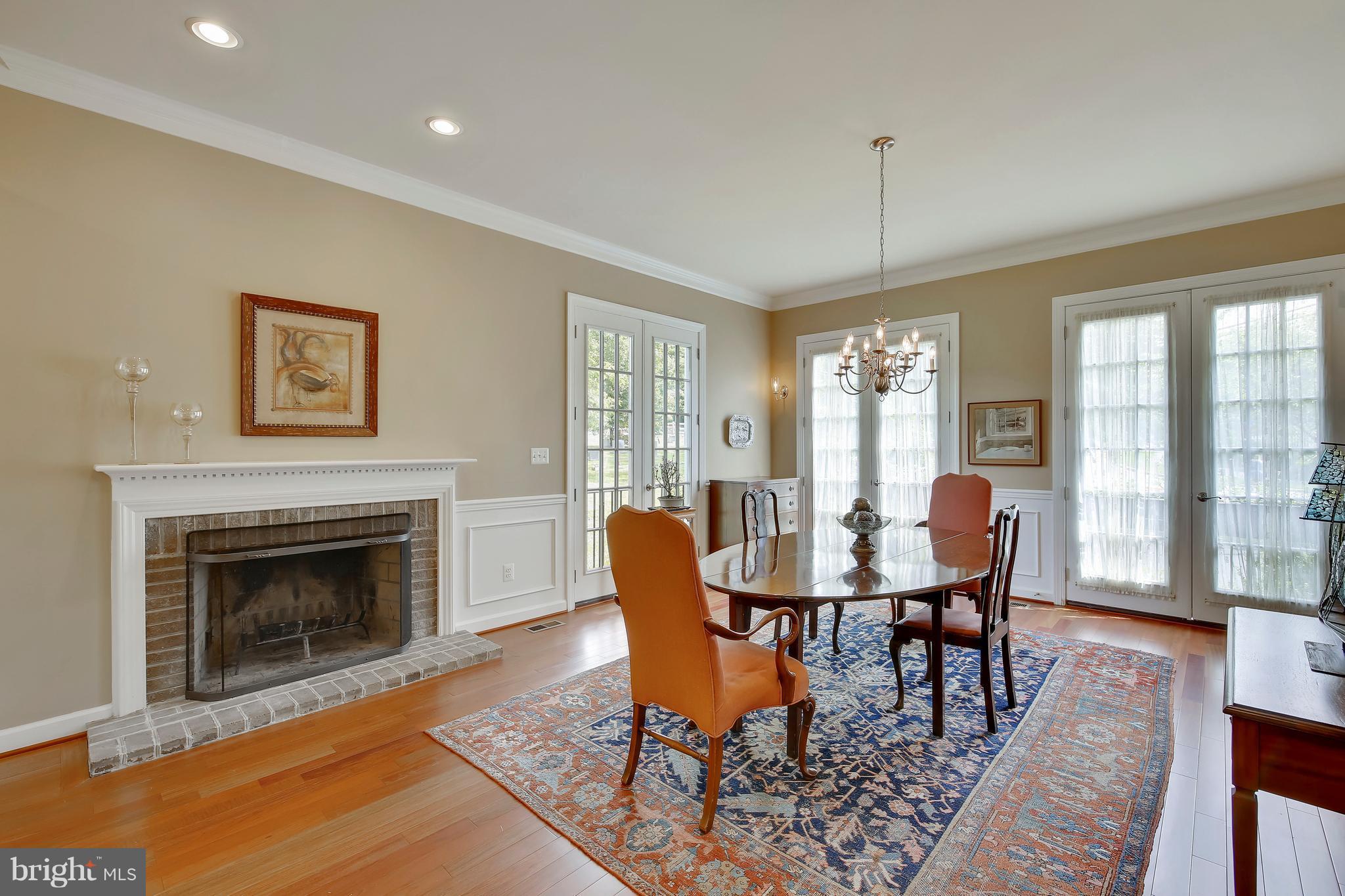 2016 Collingwood Road Alexandria, VA 22308 - Photo 4 of 30 Dining Room