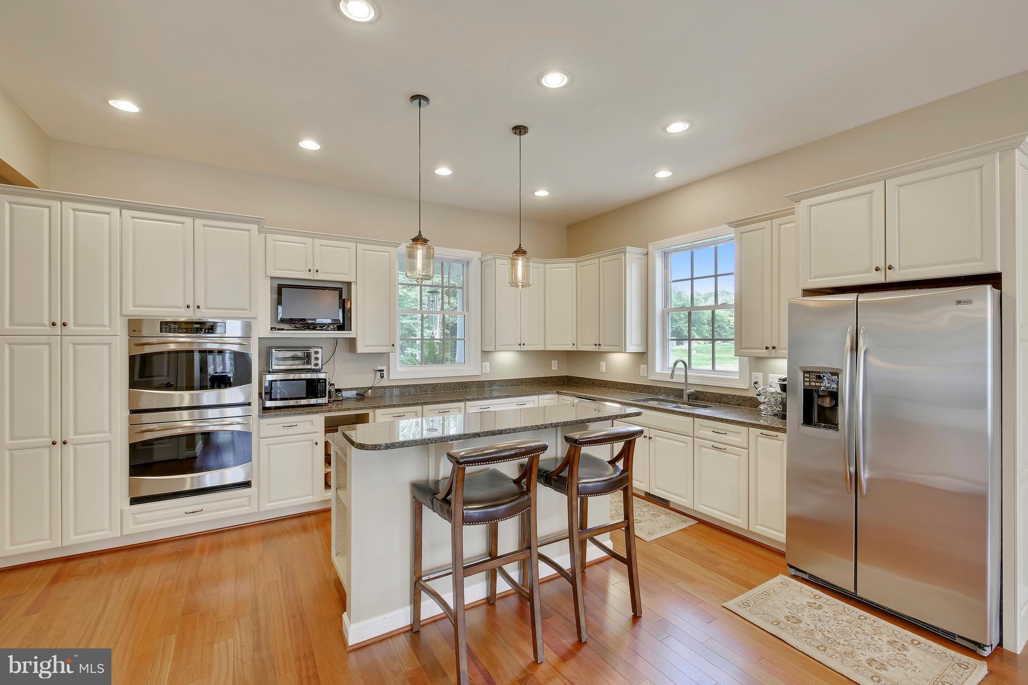 2016 Collingwood Road Alexandria, VA 22308 - Photo 8 of 30 Kitchen