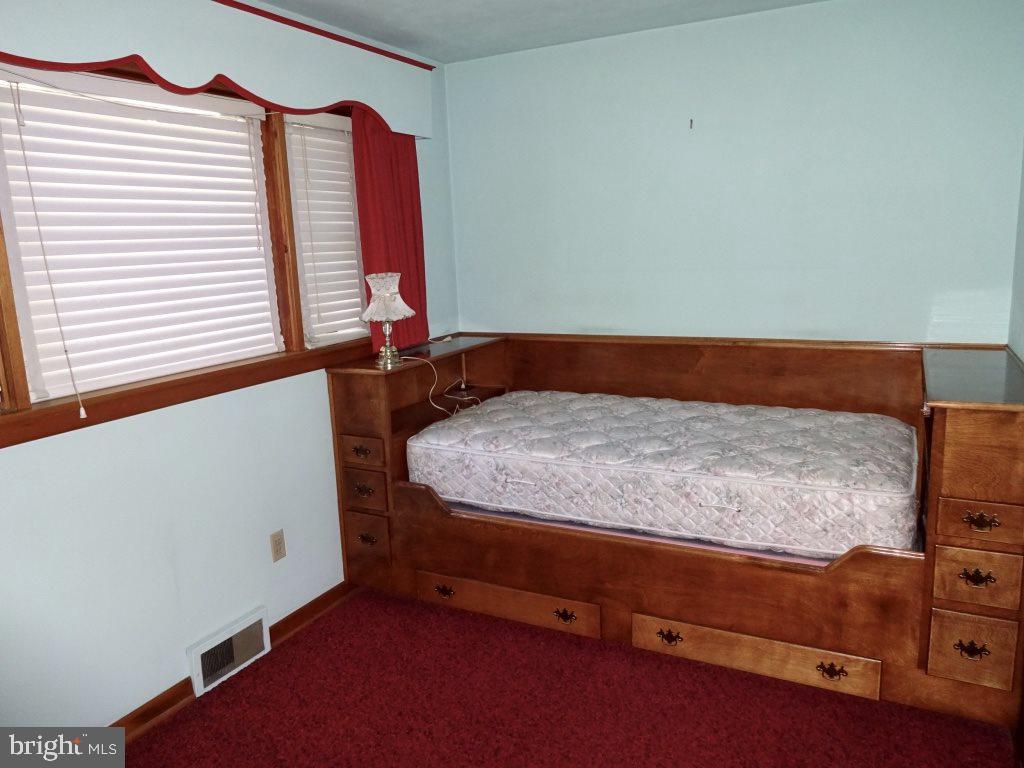 450 Hanover Road York, PA 17408 - Photo 14 of 26