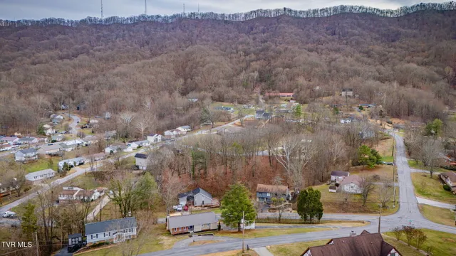 $335,000 | 1025 Amersham Road, Kingsport, TN 37660