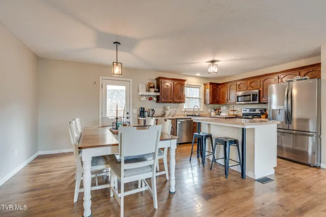 $335,000 | 1025 Amersham Road, Kingsport, TN 37660