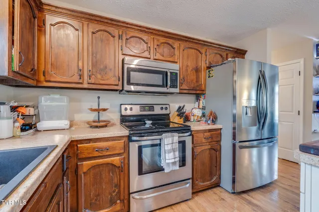 $335,000 | 1025 Amersham Road, Kingsport, TN 37660