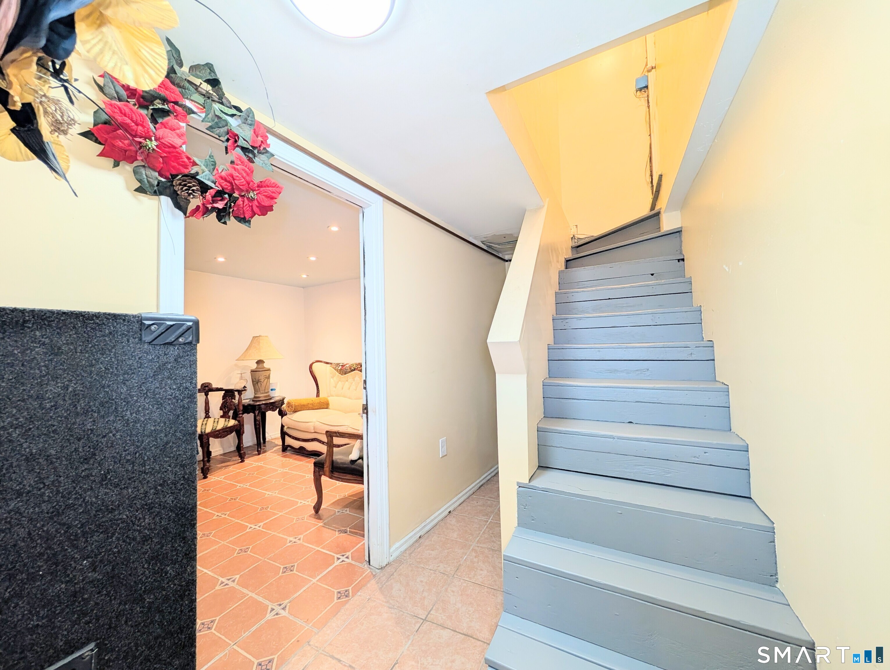 454 Pembroke Street Bridgeport, CT 06608 - Photo 26 of 40 a view of entryway and hall