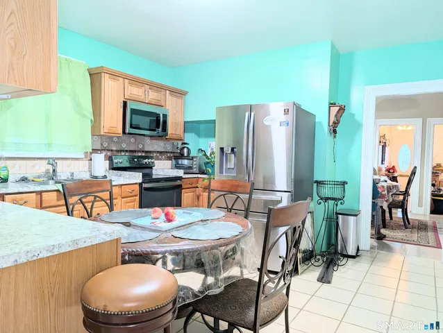 $600,000 | 454 Pembroke Street, Bridgeport, CT 06608