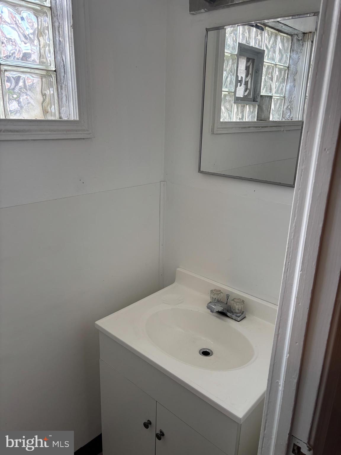 4056 Benner Street Philadelphia, PA 19135 - Photo 23 of 25