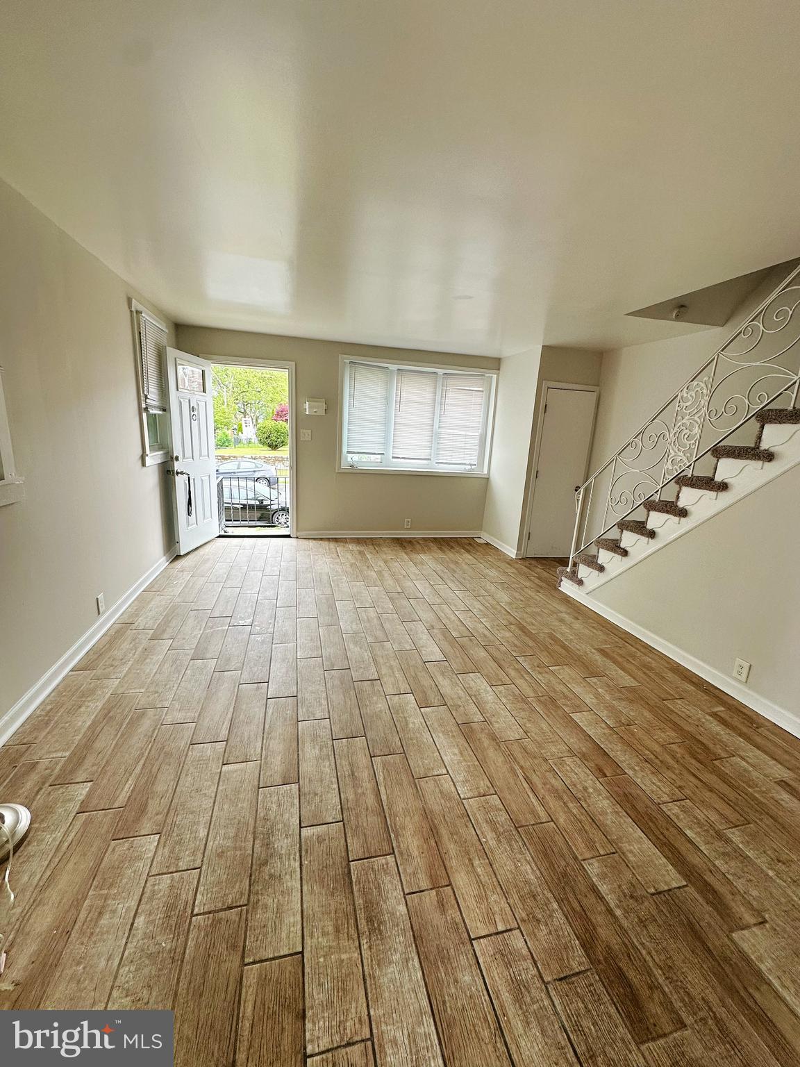 4056 Benner Street Philadelphia, PA 19135 - Photo 5 of 25