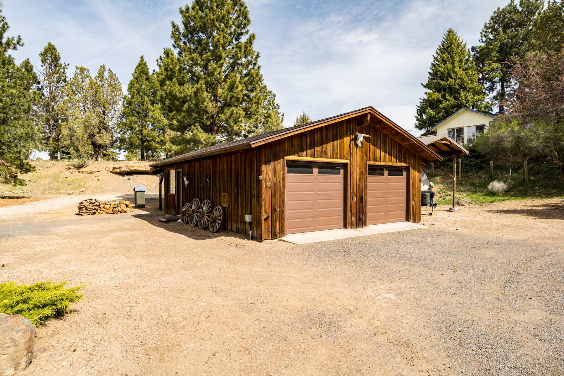 65004 Hopper Road Bend, OR 97703 - Photo 49 of 56 JH5_9104