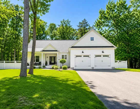 $798,800 | 8 Cottonwood Circle, Wells, ME 04090