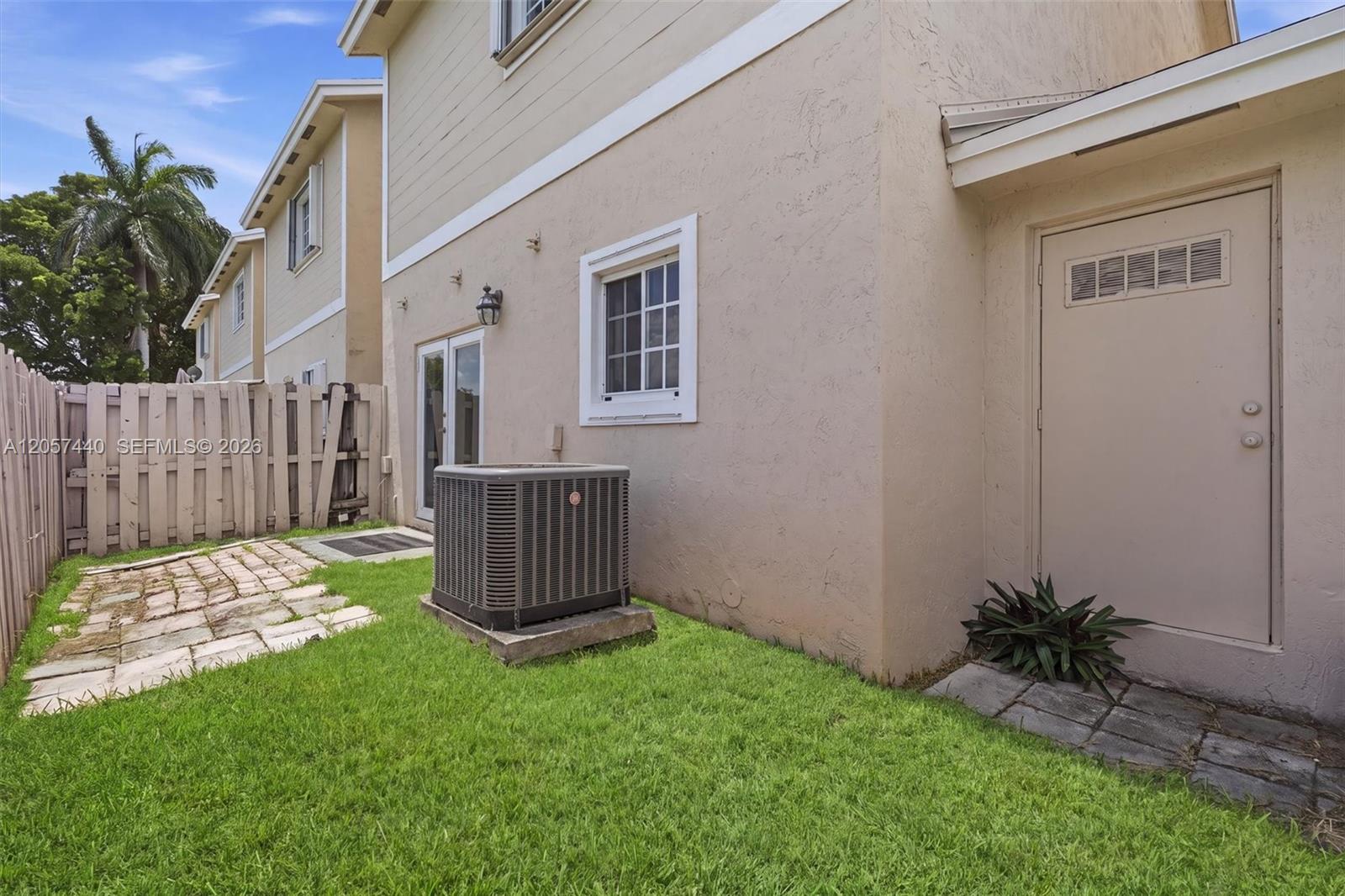 12242 Southwest 148th Terrace Miami, FL 33186 - Photo 32 of 51 Gallery Image 32