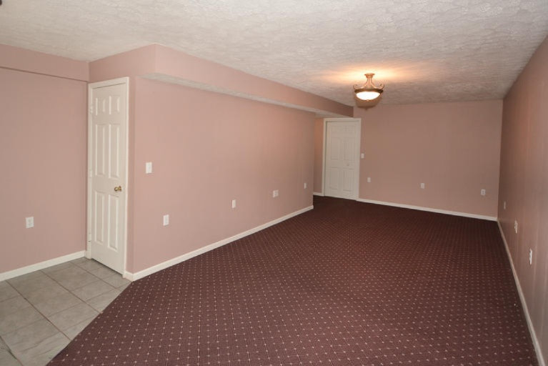 329 Pratt Road Kalamazoo, MI 49008 - Photo 13 of 24 329Pratt_17