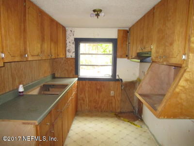 34447 Hathaway Road Callahan, FL 32011 - Photo 3 of 13 KITCHEN