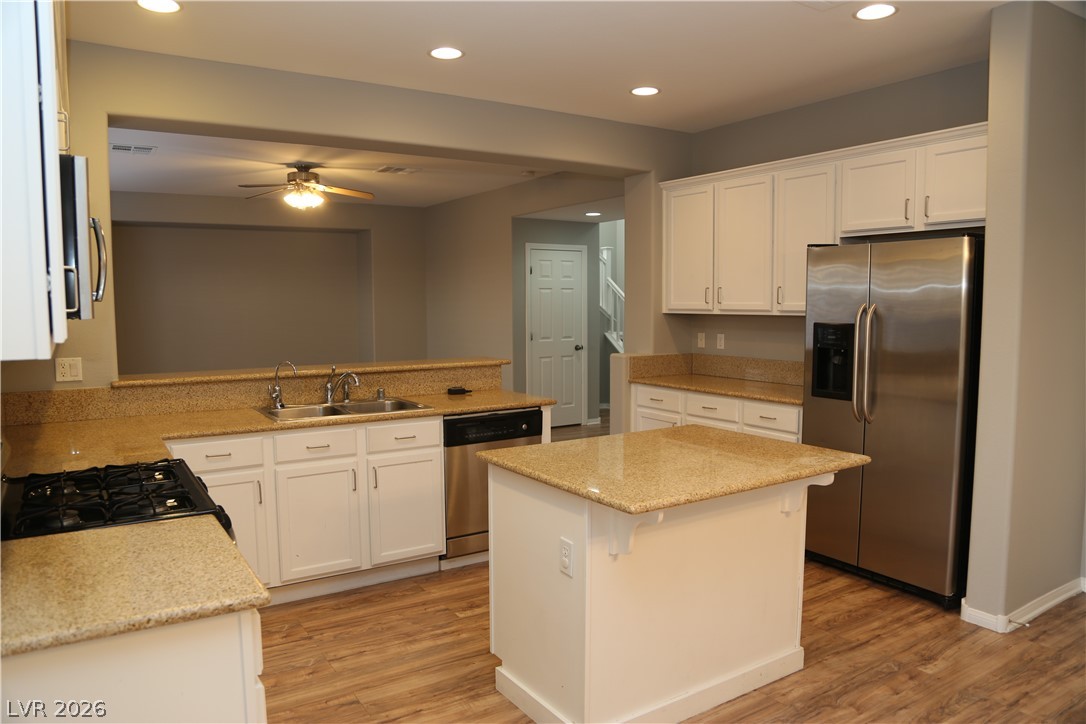 10642 Cave Ridge Street Las Vegas, NV 89179 - Photo 10 of 38