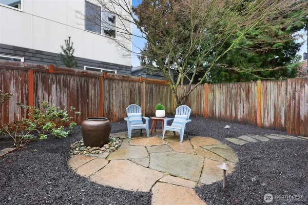$899,999 | 1118 Northwest 56th Street, Unit A, Seattle, WA 98107