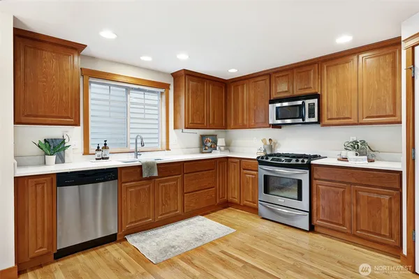 $899,999 | 1118 Northwest 56th Street, Unit A, Seattle, WA 98107