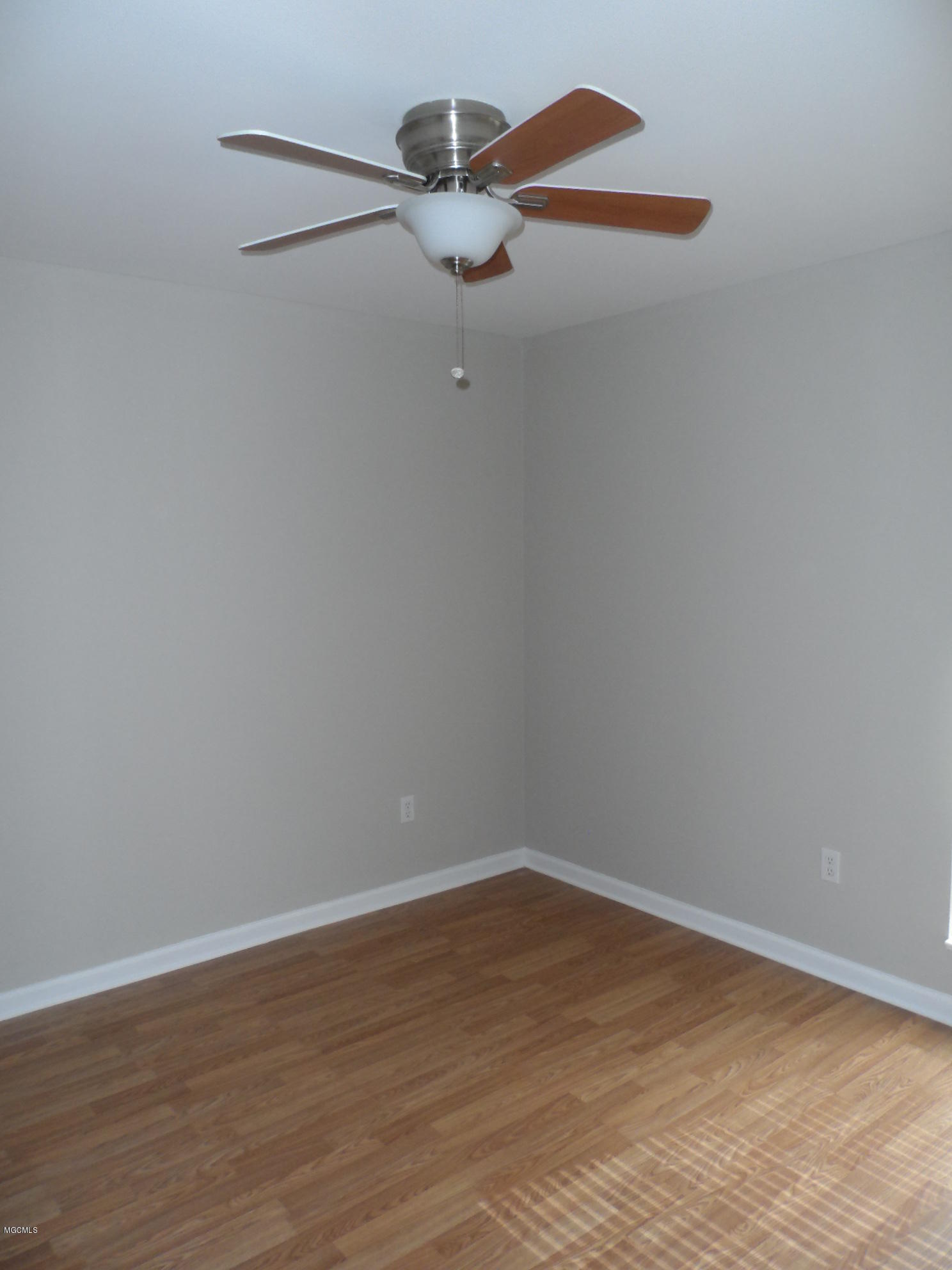 13289 Rene Avenue Gulfport, MS 39503 - Photo 13 of 20 SAM_6406