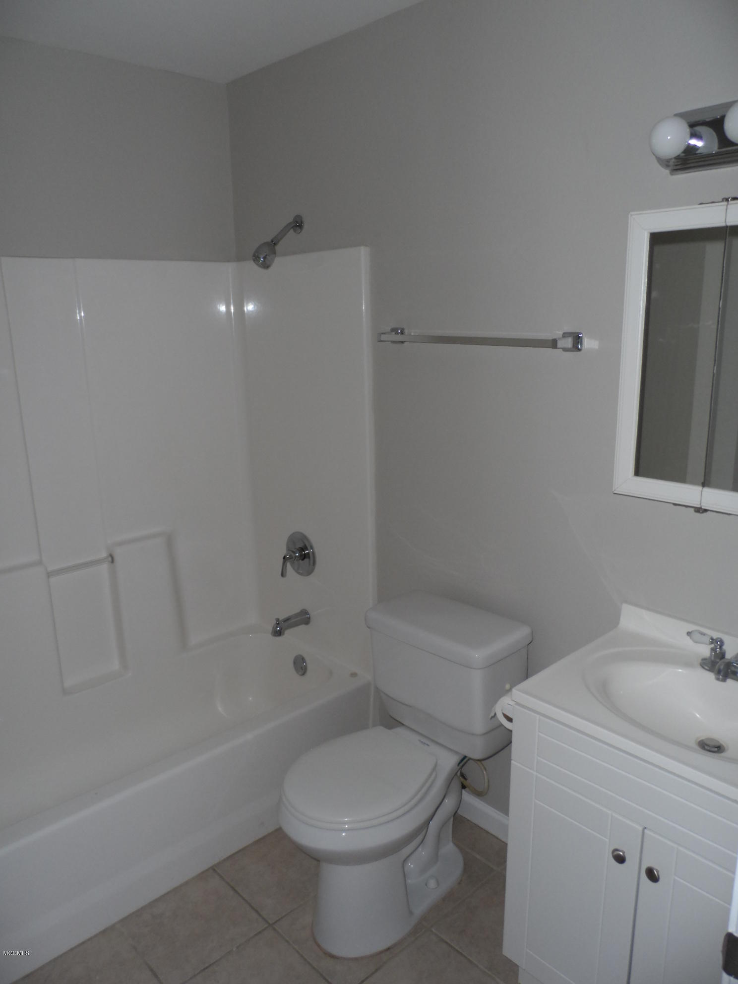 13289 Rene Avenue Gulfport, MS 39503 - Photo 14 of 20 SAM_6407