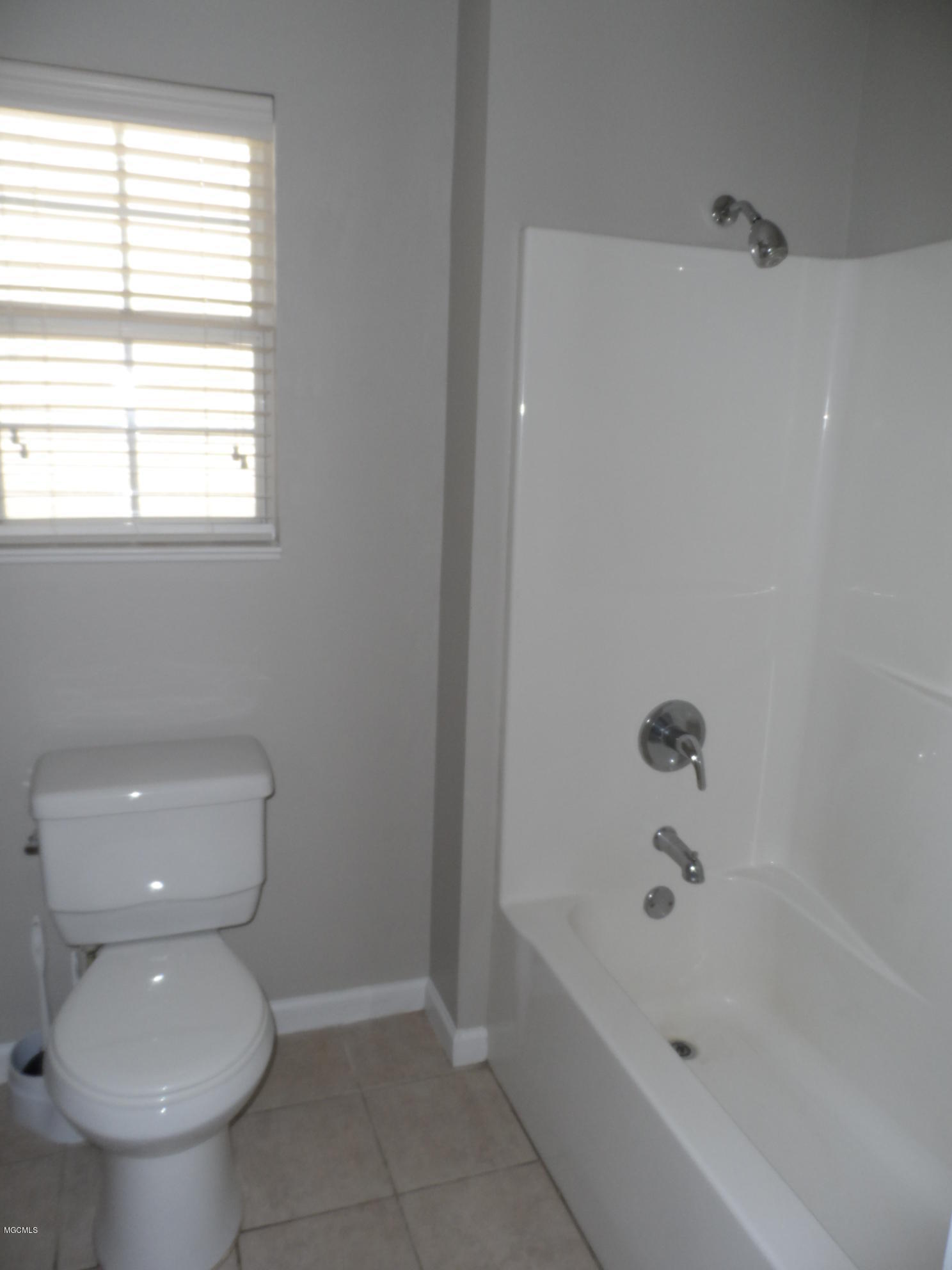 13289 Rene Avenue Gulfport, MS 39503 - Photo 18 of 20 SAM_6416
