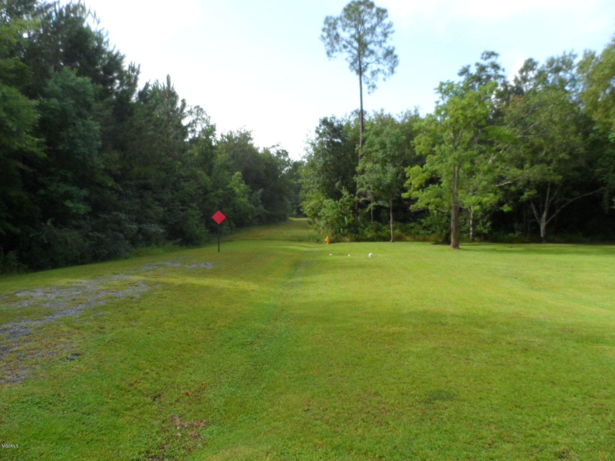 13289 Rene Avenue Gulfport, MS 39503 - Photo 4 of 20 SAM_6389