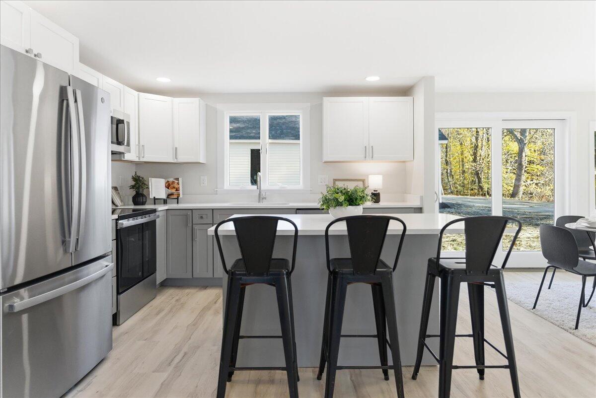 670 Wiscasset Road Boothbay, ME 04537 - Photo 15 of 30 34-670 Wiscasset Rd_Boothbay_ME-34