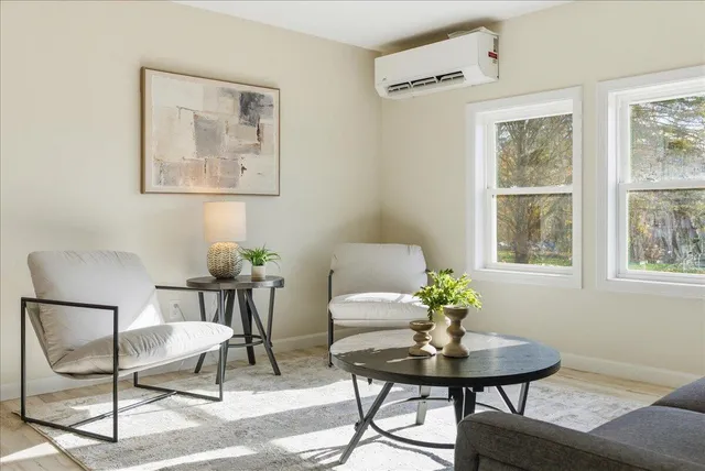 $415,000 | 670 Wiscasset Road, Boothbay, ME 04537