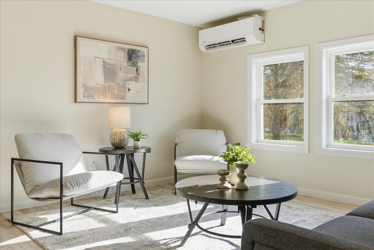 670 Wiscasset Road Boothbay, ME 04537 - Photo 19 of 30 44-670 Wiscasset Rd_Boothbay_ME-41