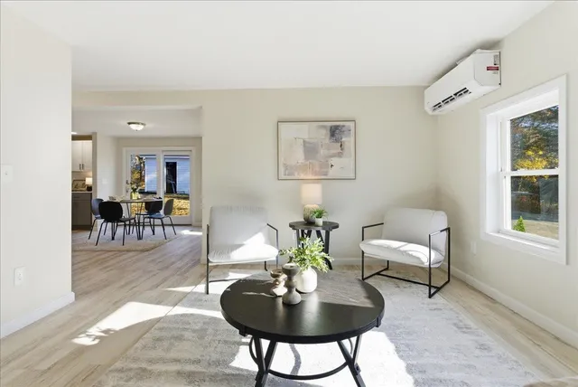 $415,000 | 670 Wiscasset Road, Boothbay, ME 04537