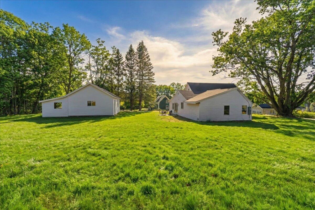670 Wiscasset Road Boothbay, ME 04537 - Photo 5 of 30 08-670 Wiscasset Rd_Boothbay_ME-10